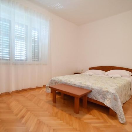 Apartmani Badurina - Crnika Lun  Eksteriør billede